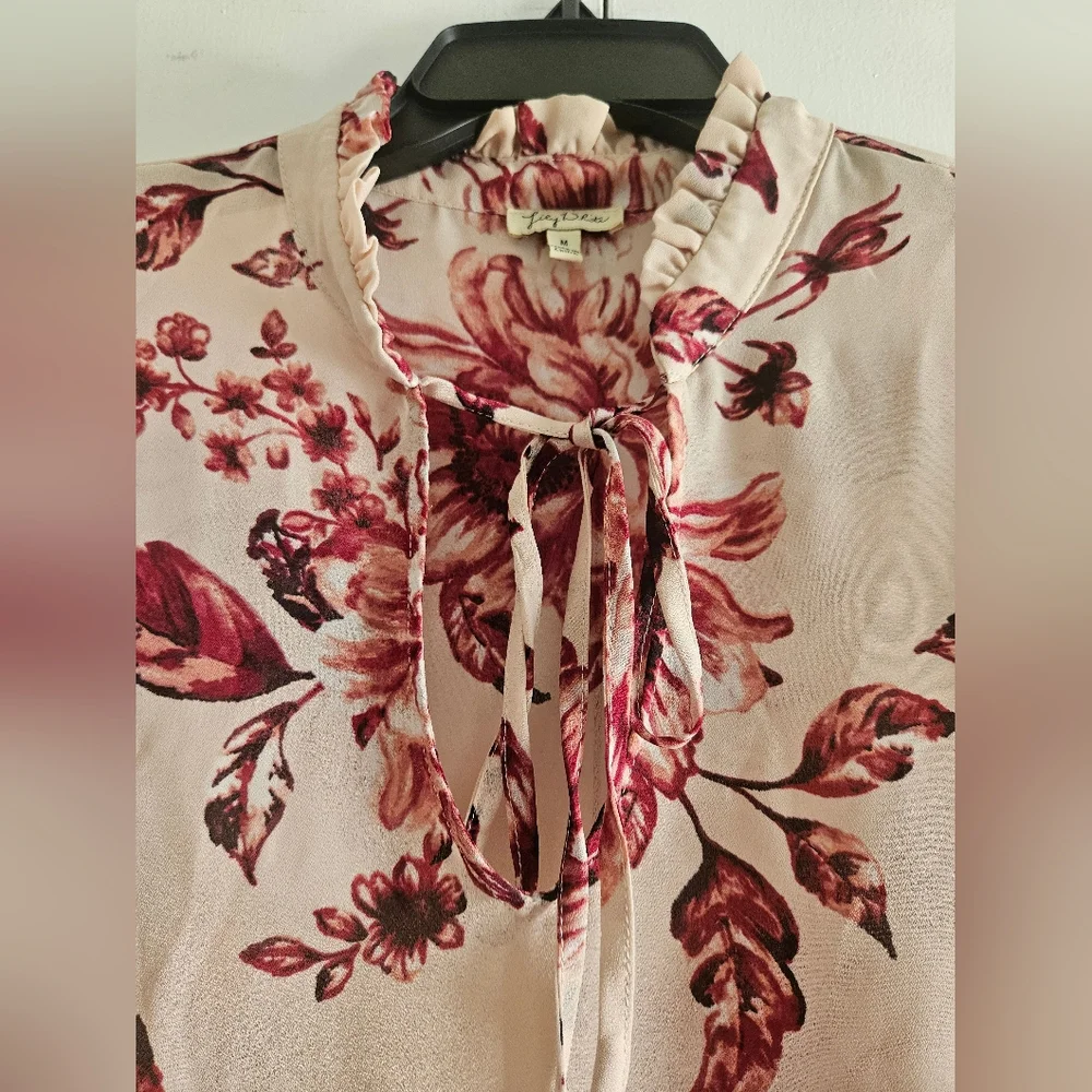 Lily White Women's Blouse Floral Burgundy Pink Long Sleeves Lightweight Size M - Picture 2 of 9